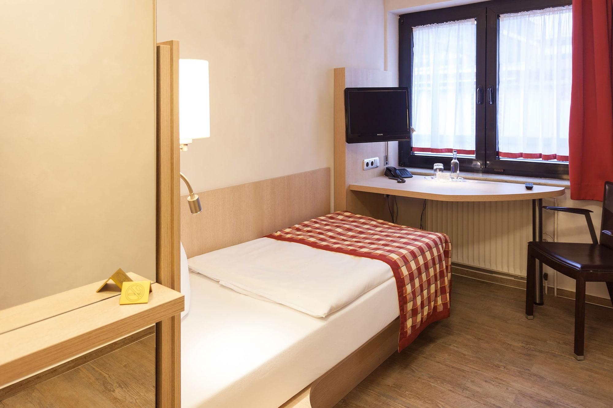 Centro Hotel Goya Wolfsburg, Trademark Collection By Wyndham Exterior photo